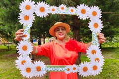 34