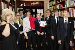 Эллочка-Остап